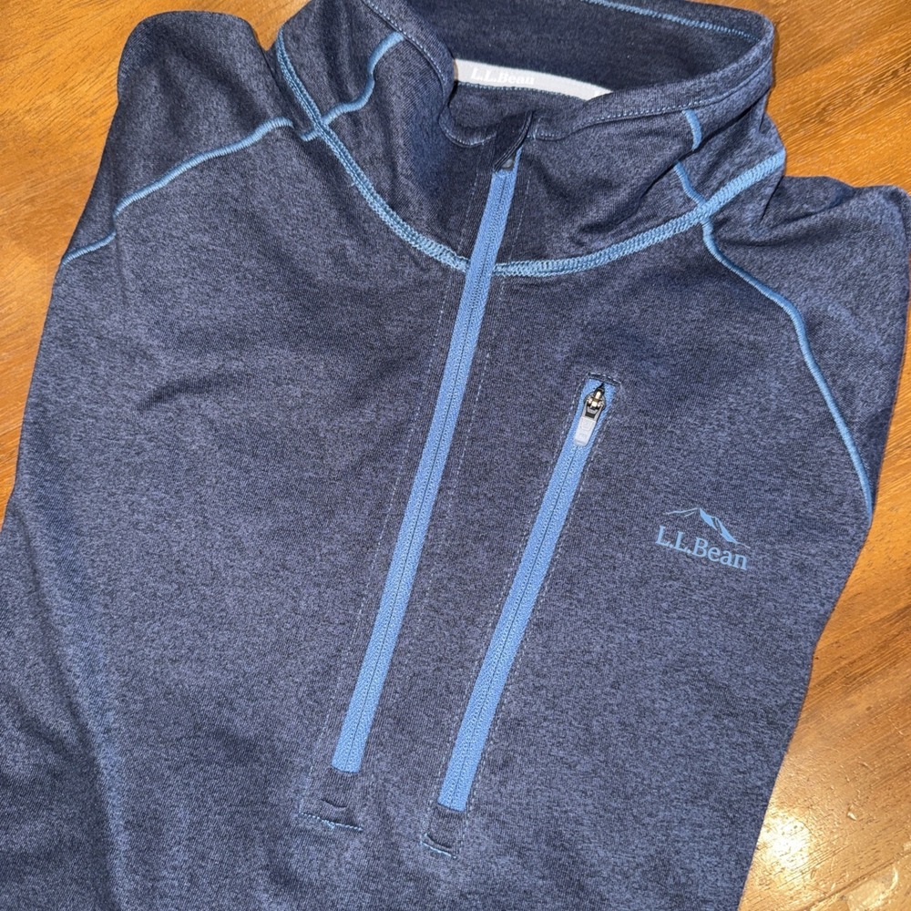 L.L. Bean Men's Large Slightly Fitted‎ Half Zip Athletic Shirt Dark Blue